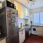 Apartment With Balcony Near The Sea