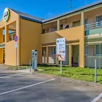 B&B Hotel Brest Kergaradec Aeroport