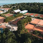 Appartement De Standing 4 Etoiles Plage Pereire A Pied 100M