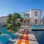 Villa Seventy