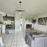 Paisible Appartement Climatise Avec Jardin