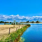 Havre De Paix Sur Le Bassin A Claouey Lege Cap Ferret