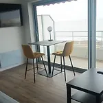Studio Neuf Avec Terrasse Sur Mer Et Garage A Royan - Fr-1-494-207