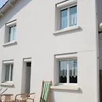 Maison De Vacances Ideale Entre Plage Et Commerces - Fr-1-22-219