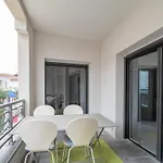 T3 En Centre-Ville D'Arcachon, Proche Plage, Balcons, Parking, Ascenseur Et Wi-Fi - Fr-1-319-440