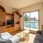 Appartement T2 Idealement Situe A Arcachon - Proche Plage, Commerces Et Gare - Parking Prive - Fr-1-319-452