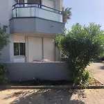 Appartement Dans Residence Les Jardins De Neptune Saint Cyprien Plage,Piscine, Jeux Enfants