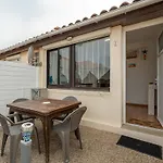 Appartement Pour 3 A Mimizan Plage, A 50M De L'Ocean Avec Terrasse Et Parking, Menage Inclus - Fr-1-50-123