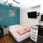 Studio Au Centre De St Cyp Plage