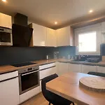 Appartement Avec Clim Et Balcon