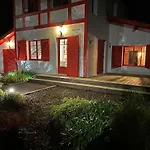 Villa De Charme A 2 Pas De La Plage
