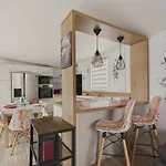 Joli Chalet Pour 6 - Domaine Avec Piscine