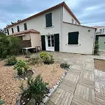 La Paree, Piscine, Proche Mer Et Centre Ville