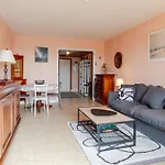 Apartment Laetitia By Interhome