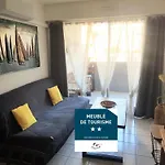 Le Venizio - Classe 2 Etoiles - T2 Climatise, Avec Terrasse, Parking, Pret De Velos, 10 Minutes A Pied Gare Et Centre Ville