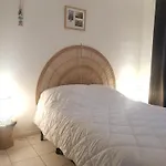 Le Venizio - Classe 2 Etoiles - T2 Climatise, Avec Terrasse, Parking, Pret De Velos, 10 Minutes A Pied Gare Et Centre Ville
