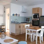 Le 8 ∙ Appartement Cosy Avec Balcon Vue Sur Mer