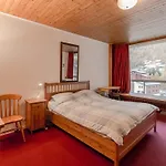 Appartement Lumineux Avec Balcon • Parking & Wifi • Proche Centre Et Pistes - Fr-1-518-93