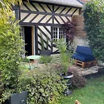 Manoir De La Croix-Sonnet