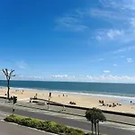 Studio Agreable 4 Pers. Avec Terrasse Et Parking, La Baule - Fr-1-245-133