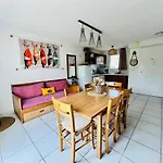 Maison Residence Odalys A Morgat En Bretagne Sur La Presqu'Ile De Crozon Situee A 800 M De La Mer Piscine Chauffee A Partir De Juillet