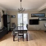 Maison De Campagne Familiale A Portbail - 6 Personnes
