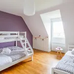 4 Bedroom Stunning Home In Cancale