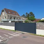 Appartement Moderne Avec Terrasse - Proche Mer