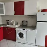 Appartement T2 Duplex 4 P 35M2 Avec Parking, Proche Mer