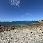 Hjem Petite, Port Blanc Facing The Sea