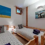 Appartement Chaleureux 4 Pieces, 6 Pers, Terrasse Sud, Meribel - Fr-1-411-975