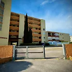 Studio Elegant Et Vue Mer Au Boucanet