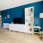 Appartement Vue Mer Avec Terrasse, A Deux Pas De La Plage