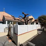 Belle Maison De Vacances Semi Climatisee, Cloturee, Veranda, 6 Couchages, Residence Le Village De La Mer Lrvm93