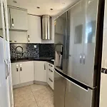 Appartement 3 Pieces, Front De Mer, Acces Direct Plage, Equipements Modernes - Fr-1-225-796