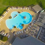 Mobil Home Xxl 4 Chambres - Camping Du Quinquis
