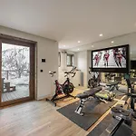 Chalet Skis Aux Pieds, Bain Nordique, Chef & Services Inclus, 4 Chambres En Suite, Hammam Et Home Cinema - Fr-1-570-3