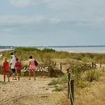 Rez-De-Chaussee Renove Avec Jardin Clos, A 1,6 Km De La Plage, Ideal Pour 2 Adultes Et 2 Enfants - Fr-1-364-142