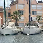 Studio Cabine Avec Vue Sur Le Port