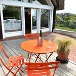 La Petite Chaumiere Sur Le Rivage