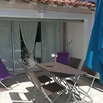 Villa Club