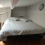 La Tiny House Yourhosthelper