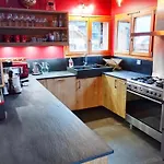 Morzine Guest Chalet Hypercenter Hot Tubs - Sauna & Mtb Storage