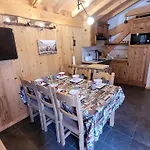 Charmant Appartement 3 Etoiles Aux Gets Avec Wifi Et Garage - Fr-1-598-75