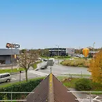 B&B Hotel Calais Centre St Pierre