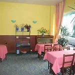 Central Hotel