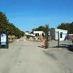 Camping De La Maye