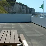 Plage De Jade