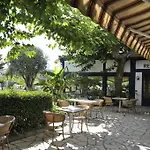 Abaca Ypua Hotel