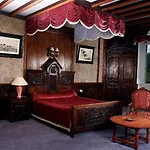 Hotel Chateau Du Val
